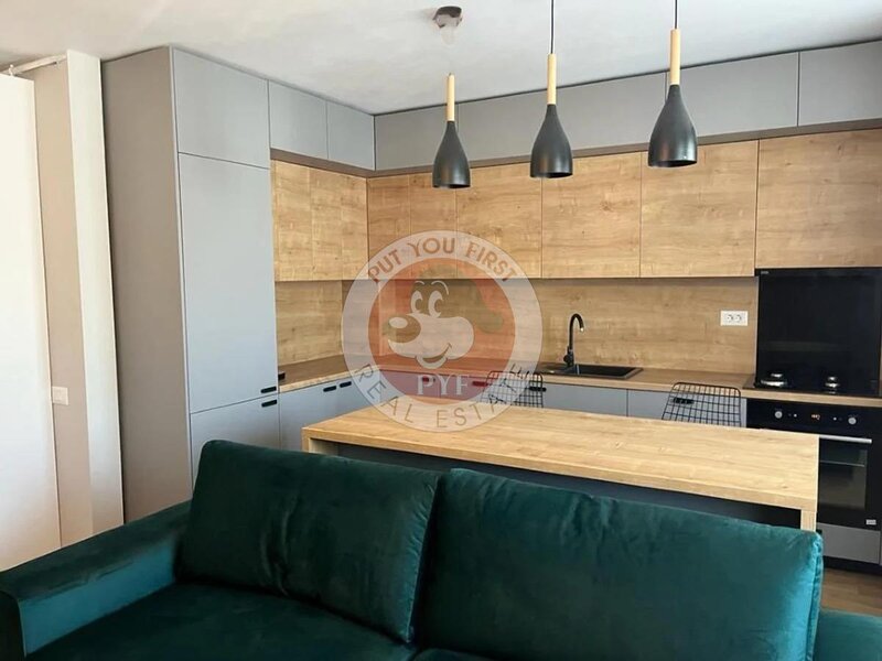 Palatul Bragadiru | Garsoniera | Decomandata | 34mp | B11671